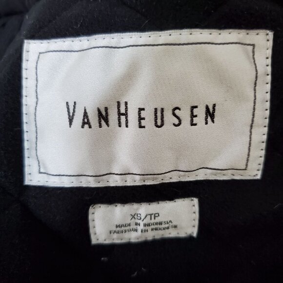 Van Heusen Black XSmall Quilted Sleeveless Vest Full Zip Polyester NEW - Picture 2 of 7